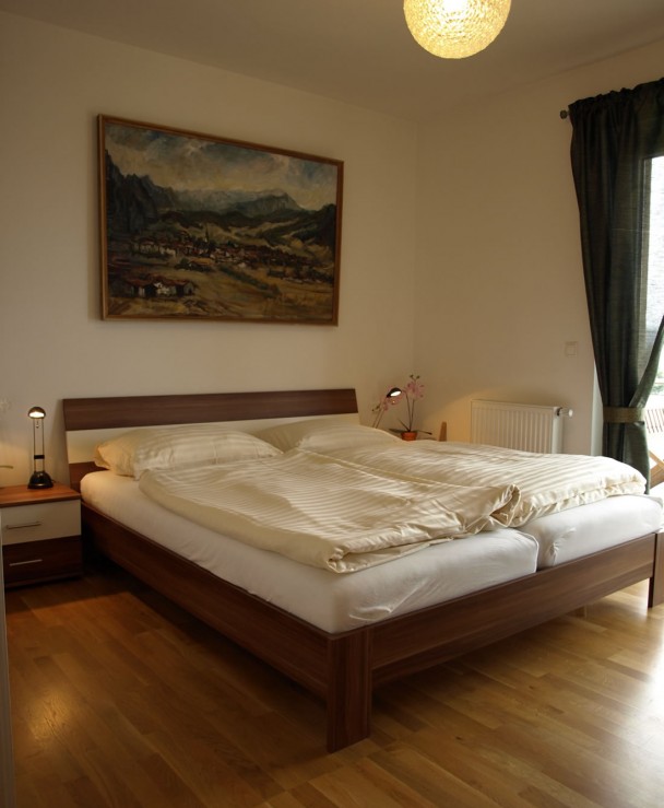 Schlafzimmer in der Ferienwohnung in Faak am See