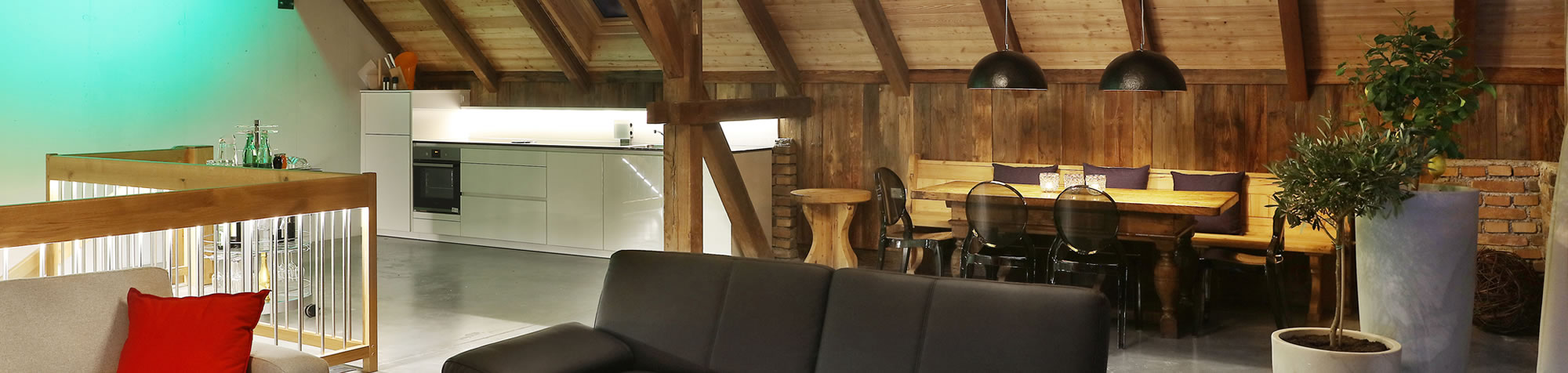 Küche und Esszimmer in den Country Suites