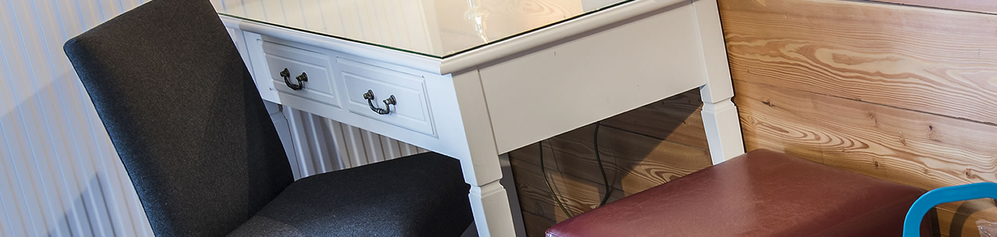 Detailfoto vom Schreibtisch im Hotel Aloisia