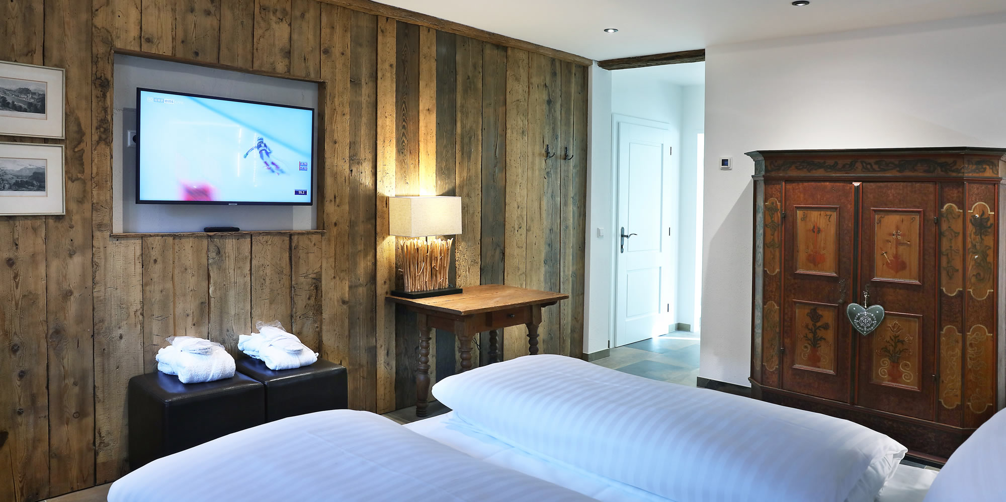 Schlafzimmer in den Country Suites